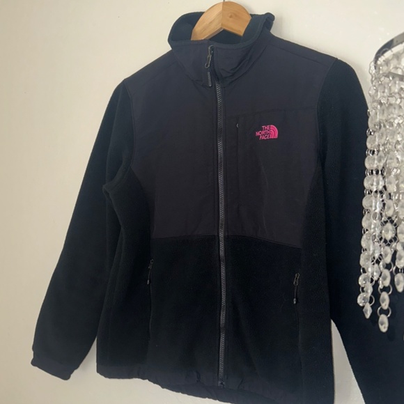 The North Face Black Breast Cancer Awareness Denali Fleece Jacket Size S… - Picture 7 of 16